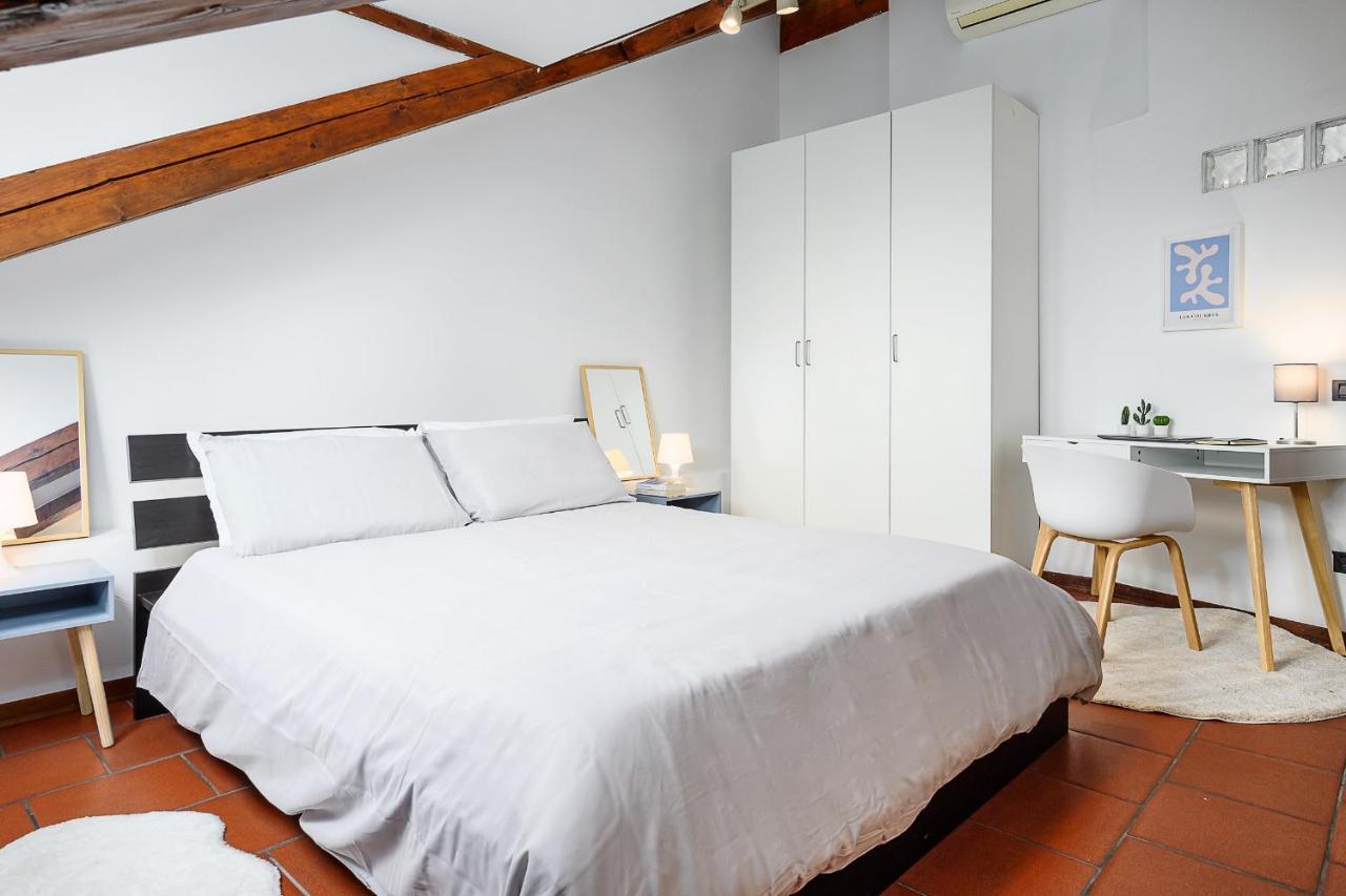 Duomo - Pt.Romana - Bocconi Top Floor Apartment Milan Exterior photo